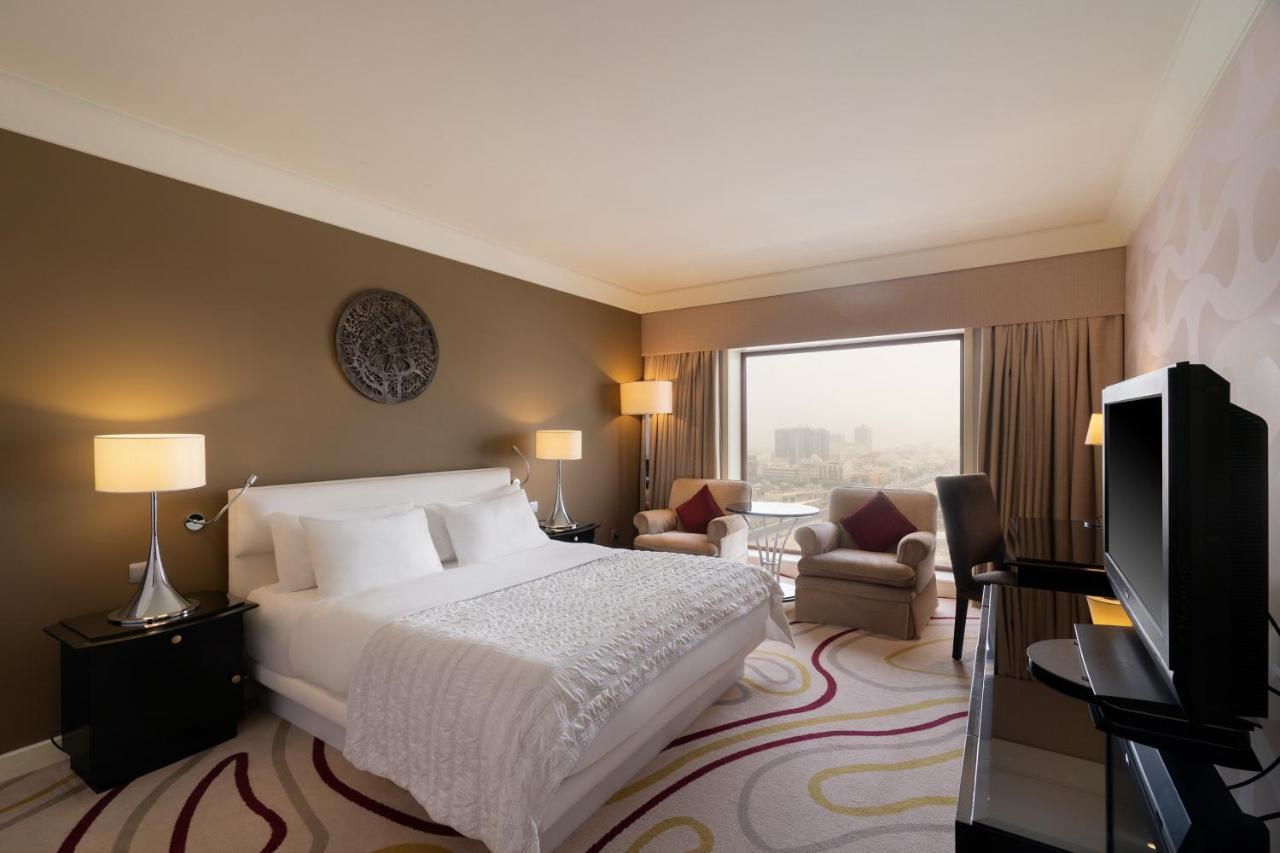 Le Meridien Джеда Екстериор снимка Deluxe room