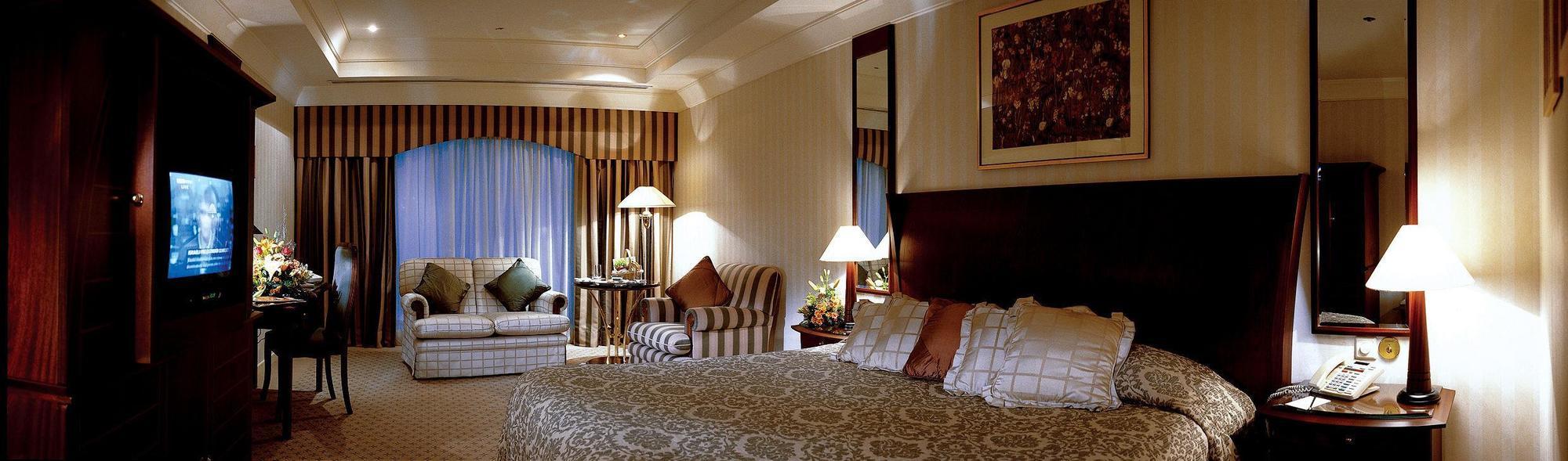 Le Meridien Джеда Екстериор снимка A room at the hotel